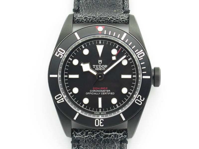 Heritage-2016-Black-Bay-Dark-DLC-ZF-1-1-Best-Edition-Black-Bezel-On-Leather-Strap-A2824.jpg