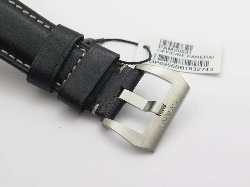 PAM-531-Q-VSF-1-1-Best-Edtion-On-Black-Leather-Strap-P9003-Free-Leather-Strap-17.jpg